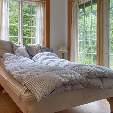 Cozy In Sjaellands Odde With Wifi Dom wakacyjny